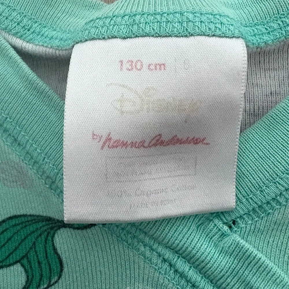 Hanna Andersson x Disney Collab Little Mermaid Kids PJ Shirt 8 y/o Green and Red